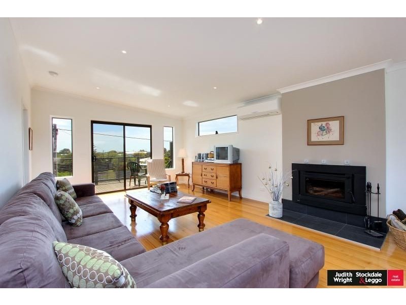 7 Dixon Street, Surf Beach VIC 3922