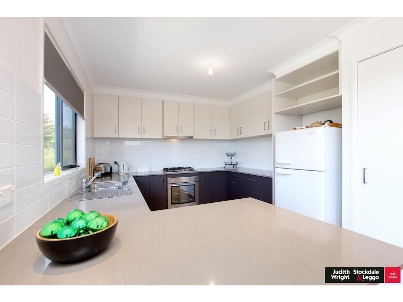 7 Dixon Street, Surf Beach VIC 3922