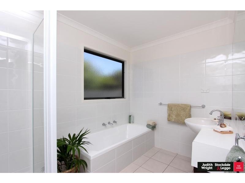 7 Dixon Street, Surf Beach VIC 3922