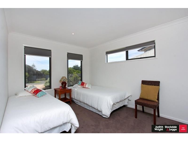 7 Dixon Street, Surf Beach VIC 3922