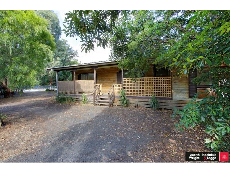 50 Churchill Drive, Cowes VIC 3922