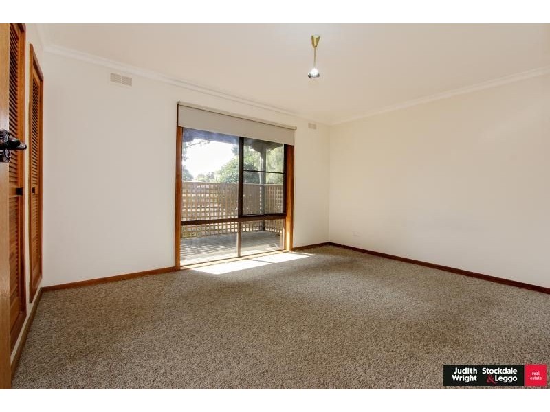 50 Churchill Drive, Cowes VIC 3922