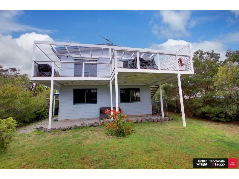 16 Mountainview Avenue, Ventnor VIC 3922