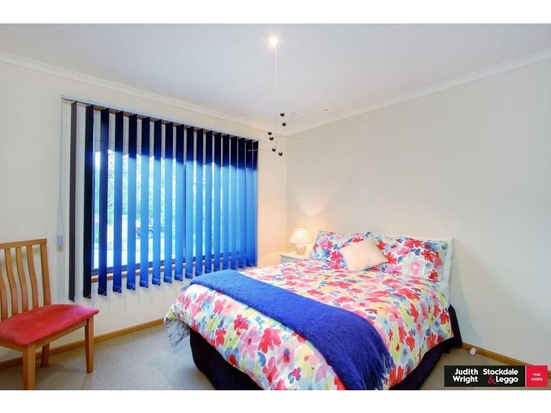 16 Mountainview Avenue, Ventnor VIC 3922