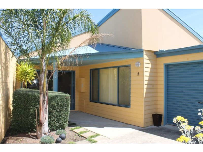 2/187 Church Street, Cowes VIC 3922