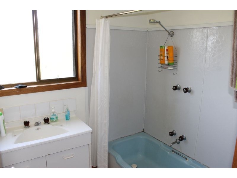 598 Settlement Road, Cowes VIC 3922