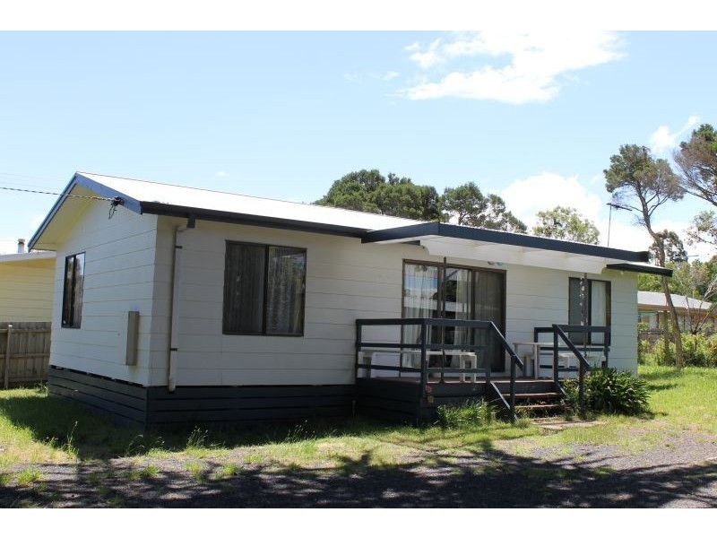 598 Settlement Road, Cowes VIC 3922