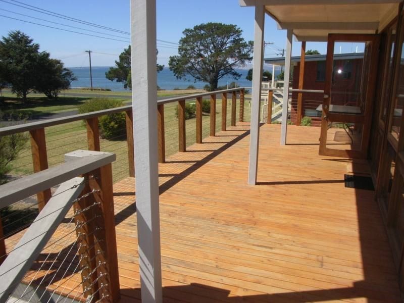 6 Anderson Street, Newhaven VIC 3925