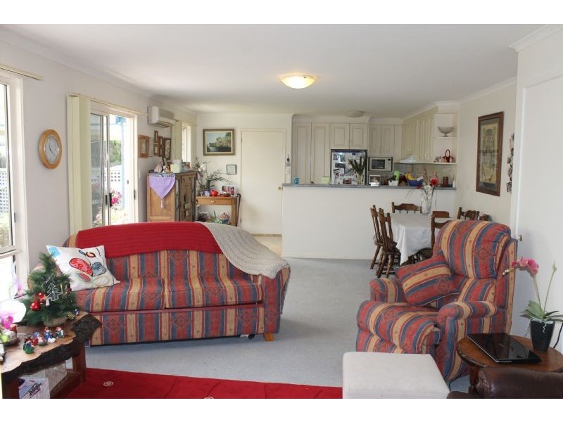 60 McHaffie Drive, Cowes VIC 3922