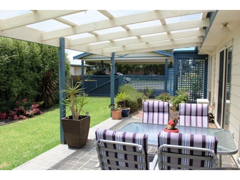 60 McHaffie Drive, Cowes VIC 3922