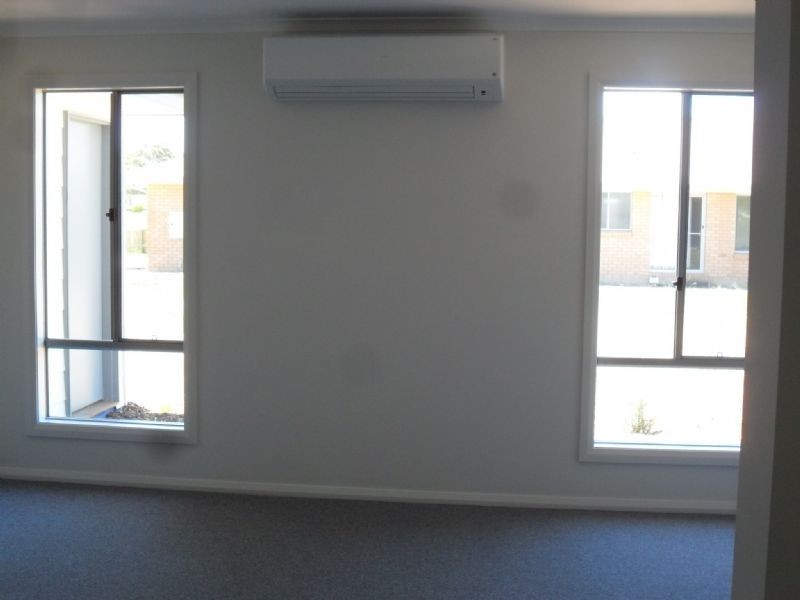 17 Castlecombe Circuit, Cowes VIC 3922