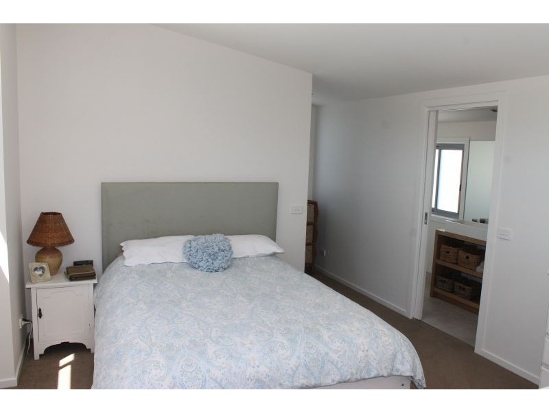 14 Gemma Street, Sunderland Bay VIC 3922