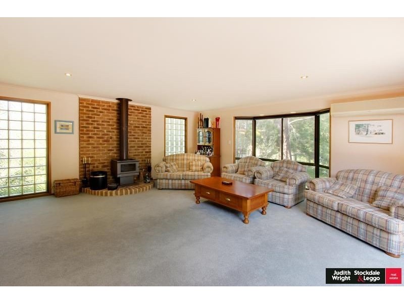 17 Driftwood Drive, Cowes VIC 3922