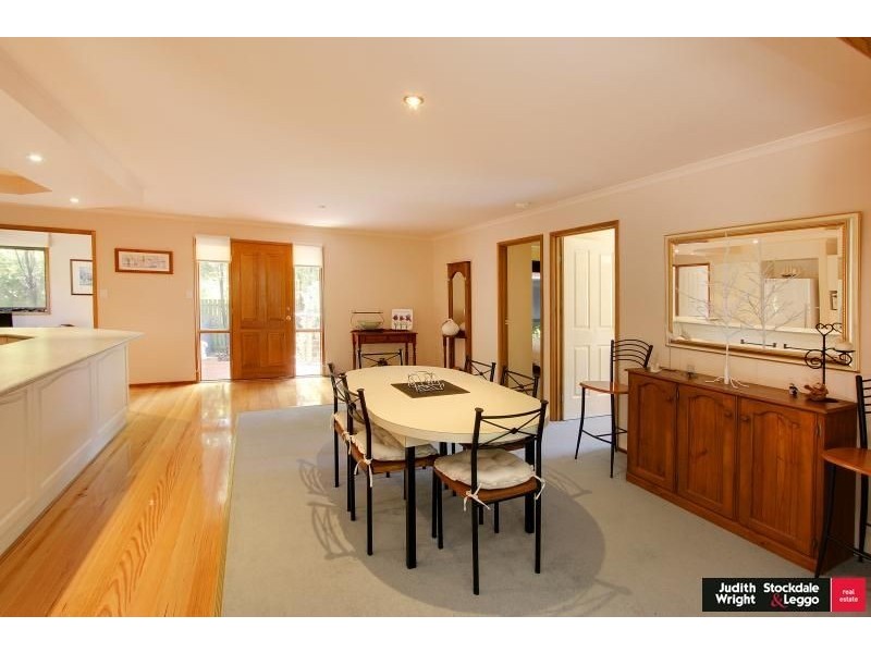 17 Driftwood Drive, Cowes VIC 3922