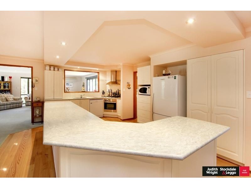 17 Driftwood Drive, Cowes VIC 3922