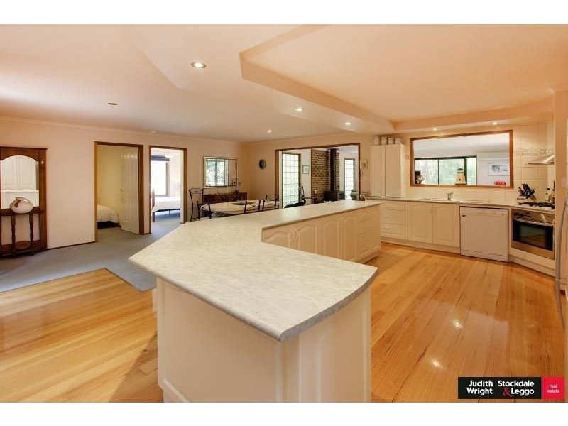 17 Driftwood Drive, Cowes VIC 3922