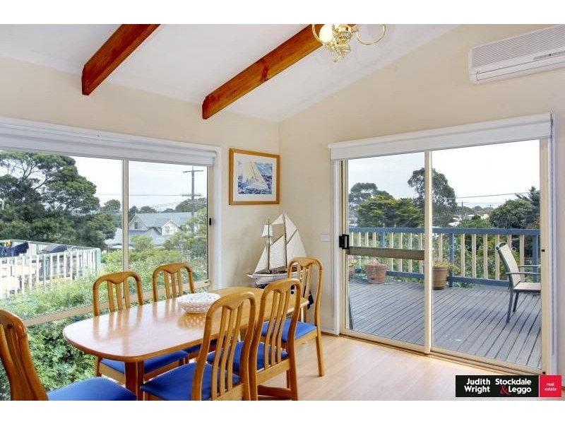 27 Yarramundi Way, Cowes VIC 3922