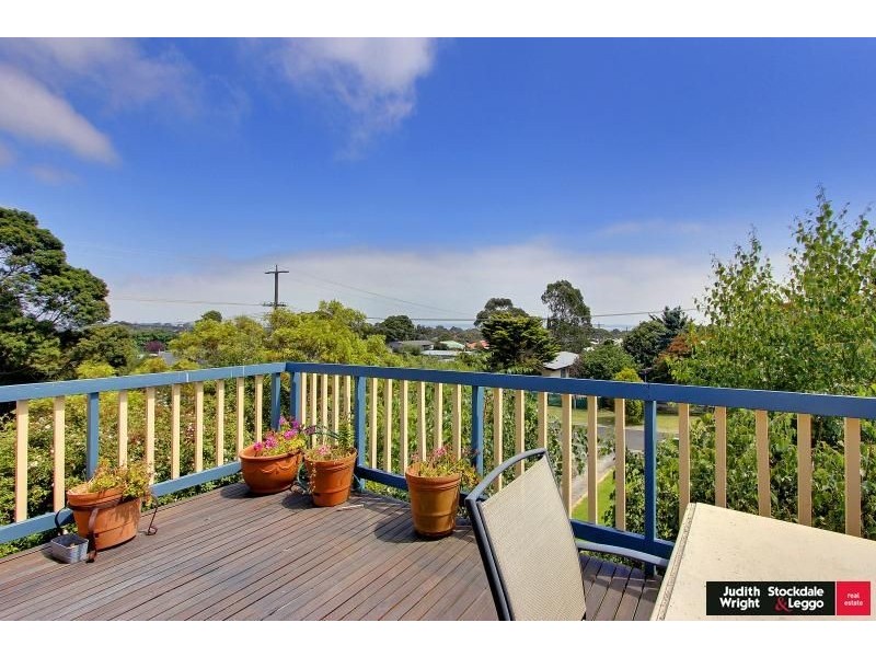 27 Yarramundi Way, Cowes VIC 3922