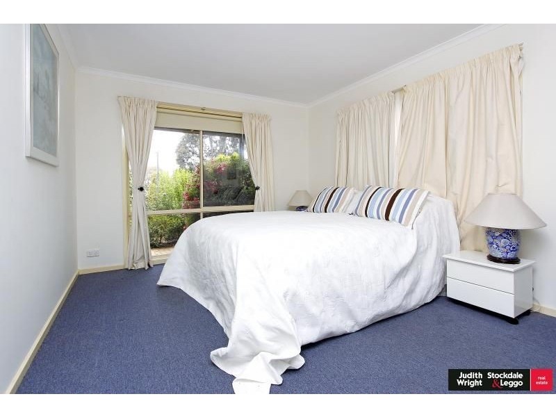 27 Yarramundi Way, Cowes VIC 3922