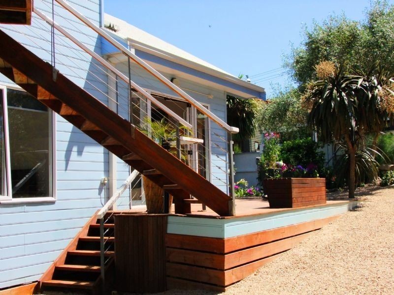 19 Hollywood Crescent, Smiths Beach VIC 3922