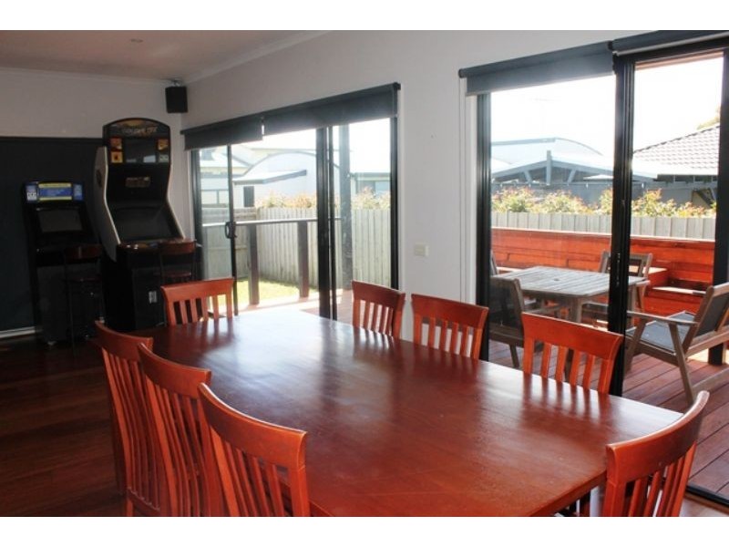 10 Meldrum Court, Cowes VIC 3922