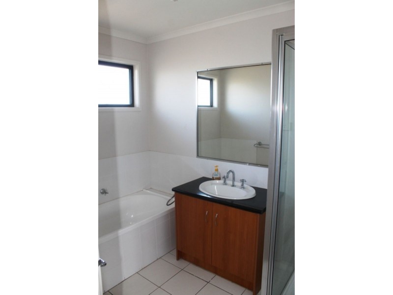 10 Meldrum Court, Cowes VIC 3922