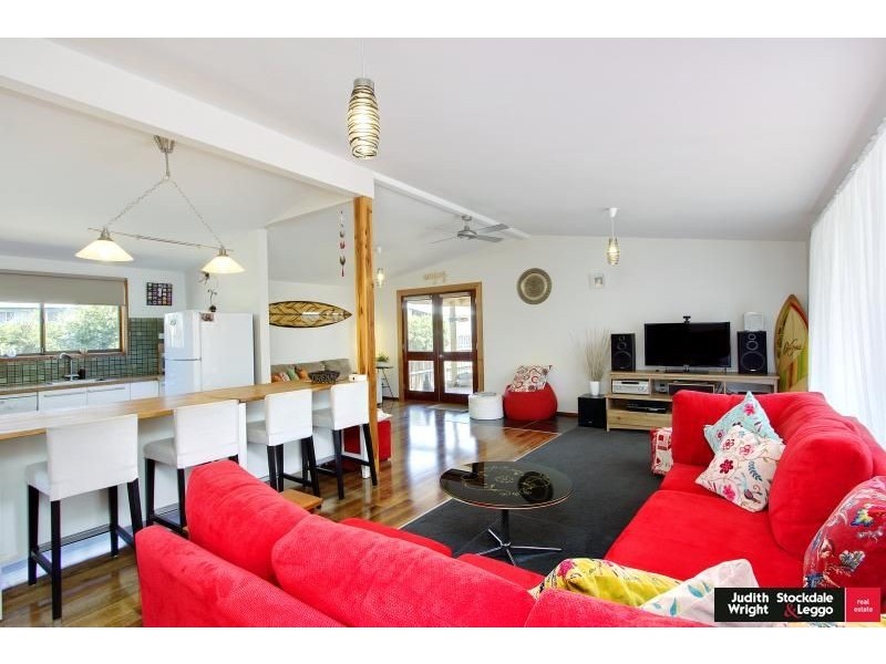 22 Page Avenue, Surf Beach VIC 3922