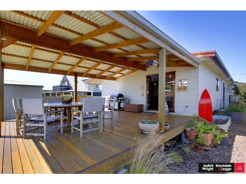 22 Page Avenue, Surf Beach VIC 3922