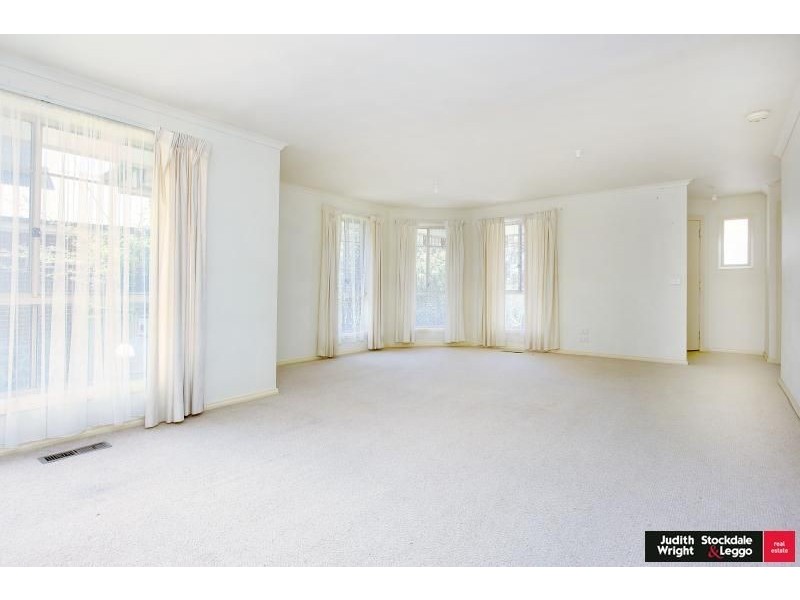 10 Bayliss Court, Cowes VIC 3922