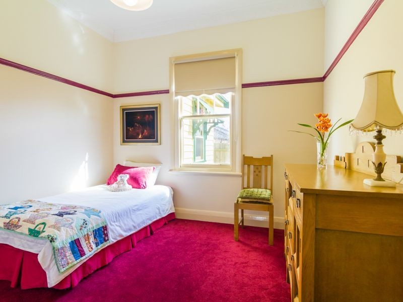 2 Victoria Court, Cowes VIC 3922