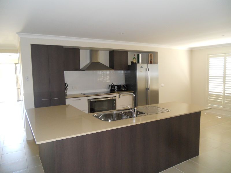 27 Elvington Avenue, Cowes VIC 3922