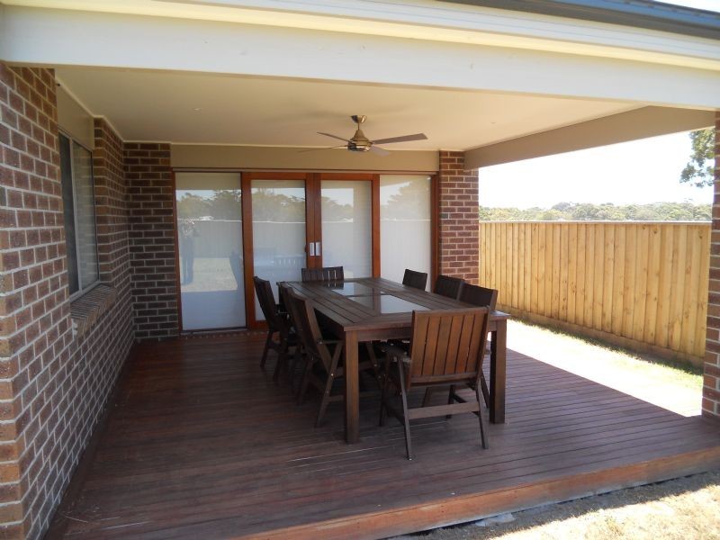 27 Elvington Avenue, Cowes VIC 3922