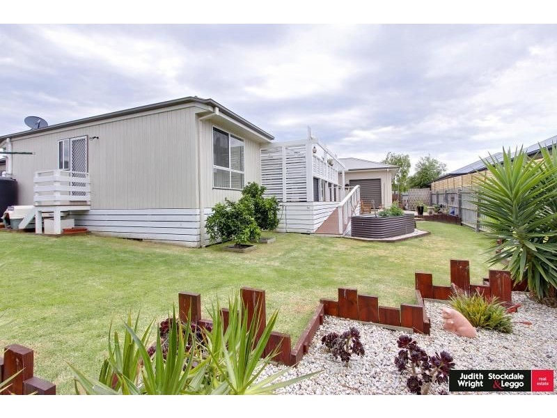 21 Norman Drive, Cowes VIC 3922
