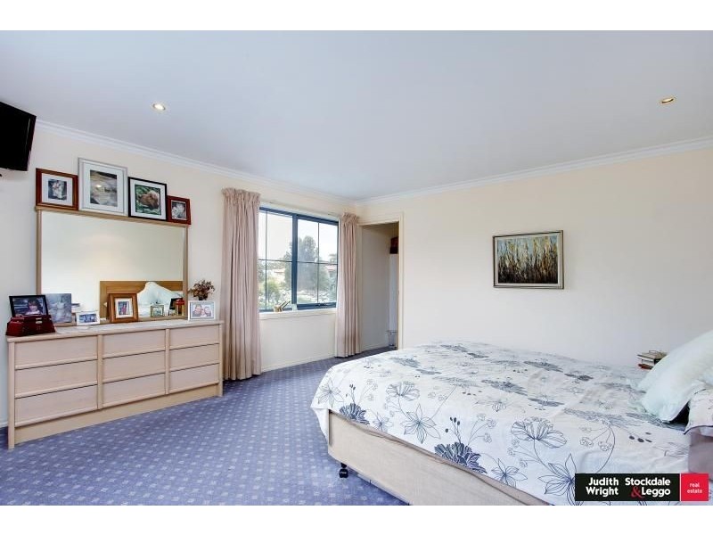 2 Robwood Court, Silverleaves VIC 3922