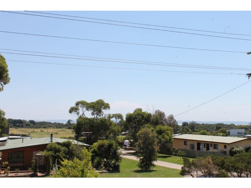 53 Red Rocks Road, Cowes VIC 3922
