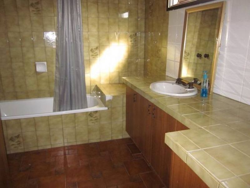 17 Albany Road, Cowes VIC 3922