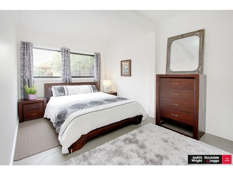 5 Shamrock Avenue, Cowes VIC 3922