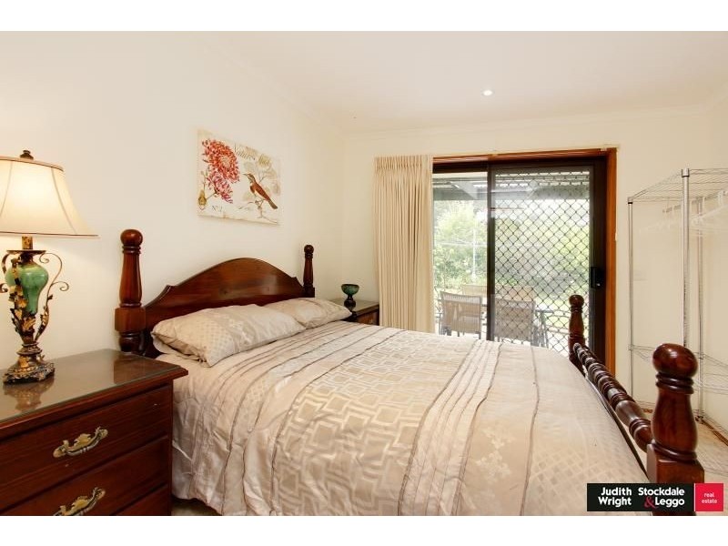 5 Shamrock Avenue, Cowes VIC 3922