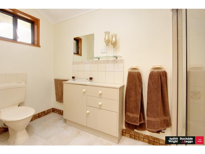 5 Shamrock Avenue, Cowes VIC 3922