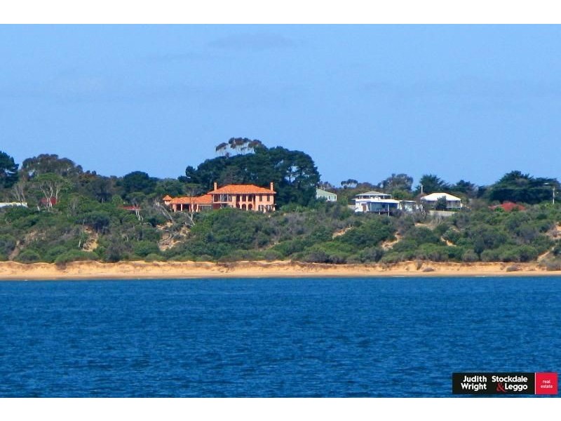 606-610 Settlement Road, Cowes VIC 3922