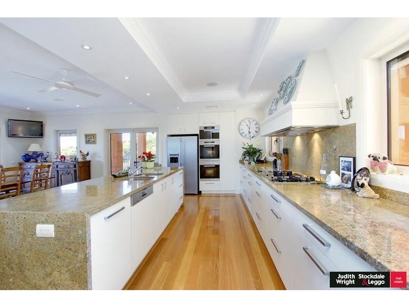 606-610 Settlement Road, Cowes VIC 3922