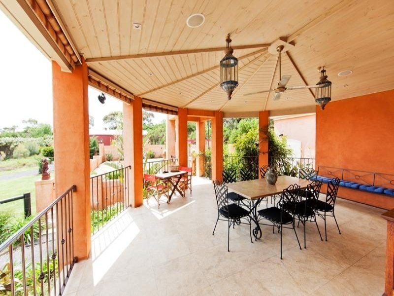 606-610 Settlement Road, Cowes VIC 3922