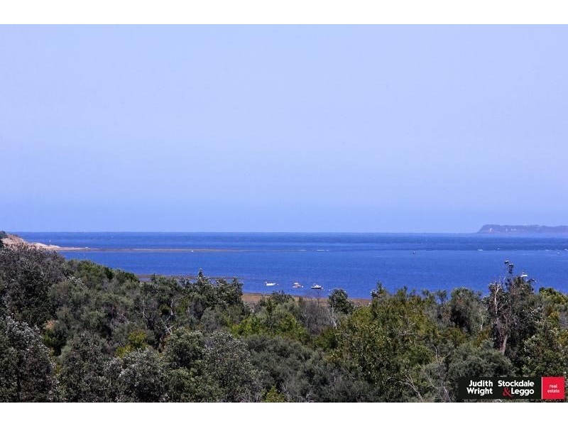 606-610 Settlement Road, Cowes VIC 3922