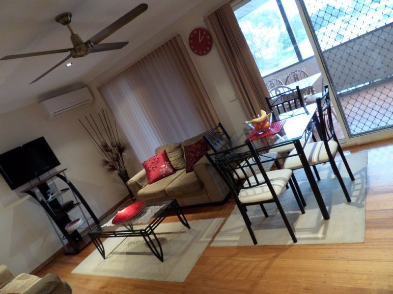 2/8-10 Forrest Avenue, Newhaven VIC 3925