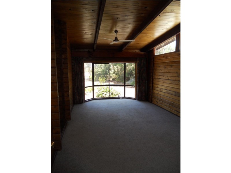 33 Hastings Street, Rhyll VIC 3923