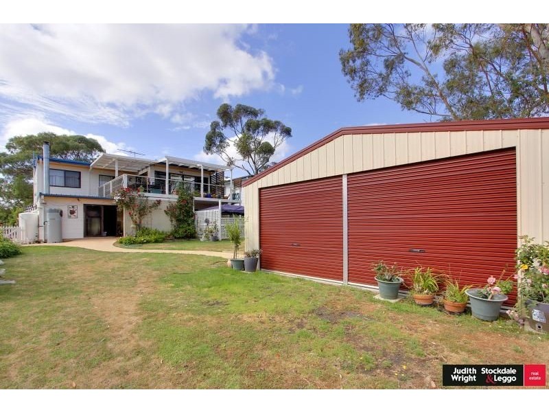 2 Lyall Street, Ventnor VIC 3922