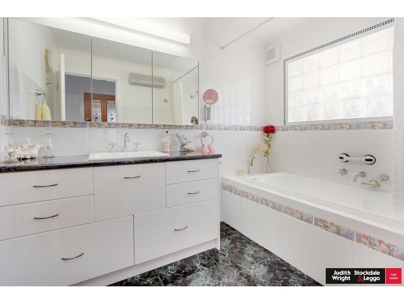 2 Lyall Street, Ventnor VIC 3922