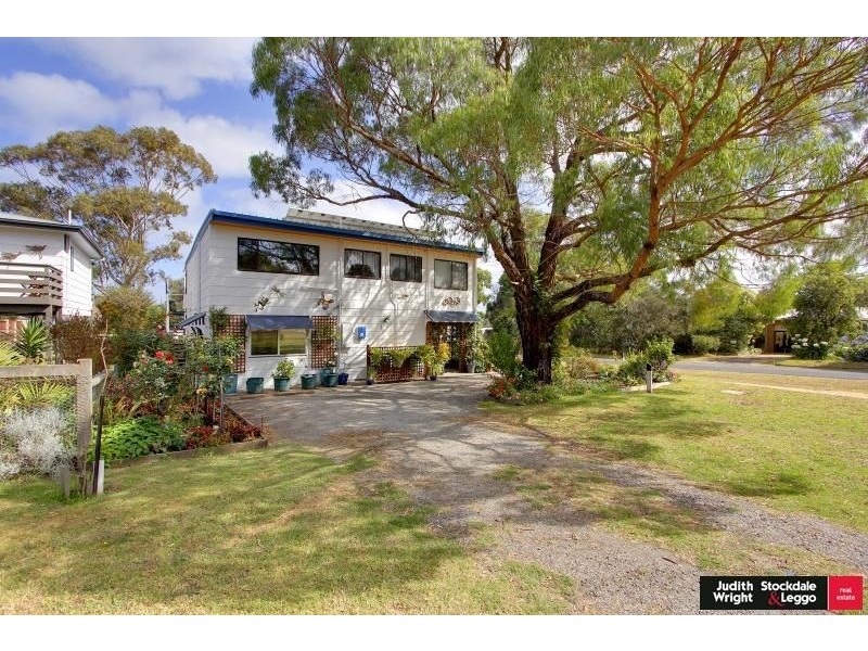 2 Lyall Street, Ventnor VIC 3922