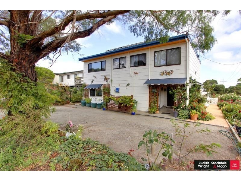 2 Lyall Street, Ventnor VIC 3922