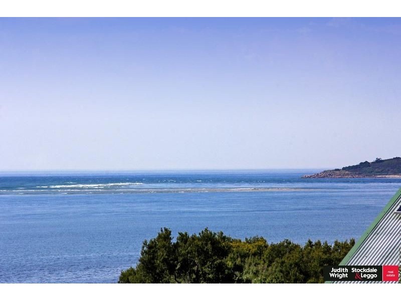 50 Clearwater Avenue, Cape Woolamai VIC 3925